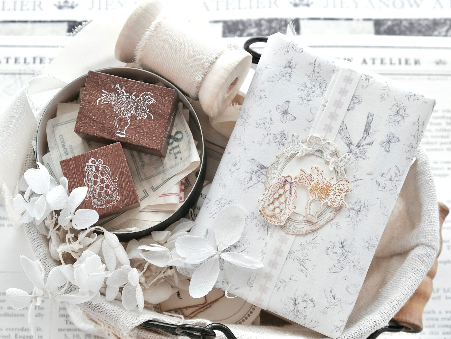 Jieyanow Atelier Rubber Stamp - Good Times, 12 designs