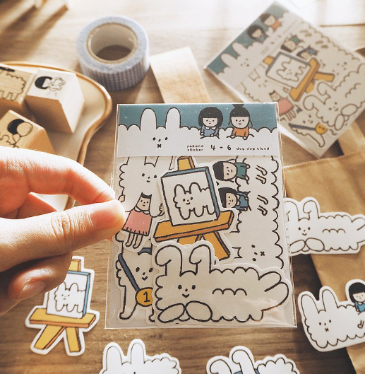 Yohand Studio Flake Sticker Pack - Medium Size - Happy Dog Dog Cloud