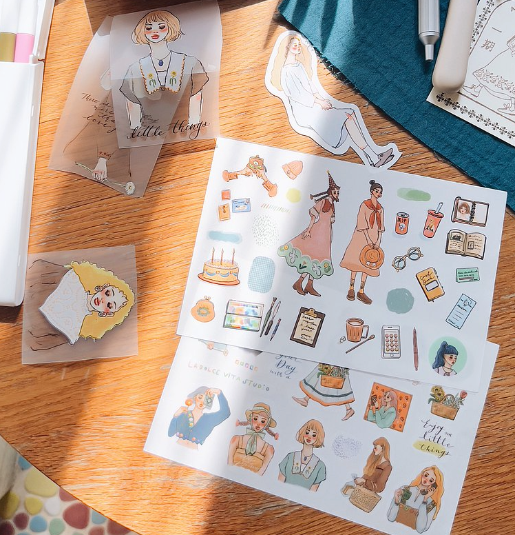 La Dolce Vita Print-On Stickers - Flower Songs