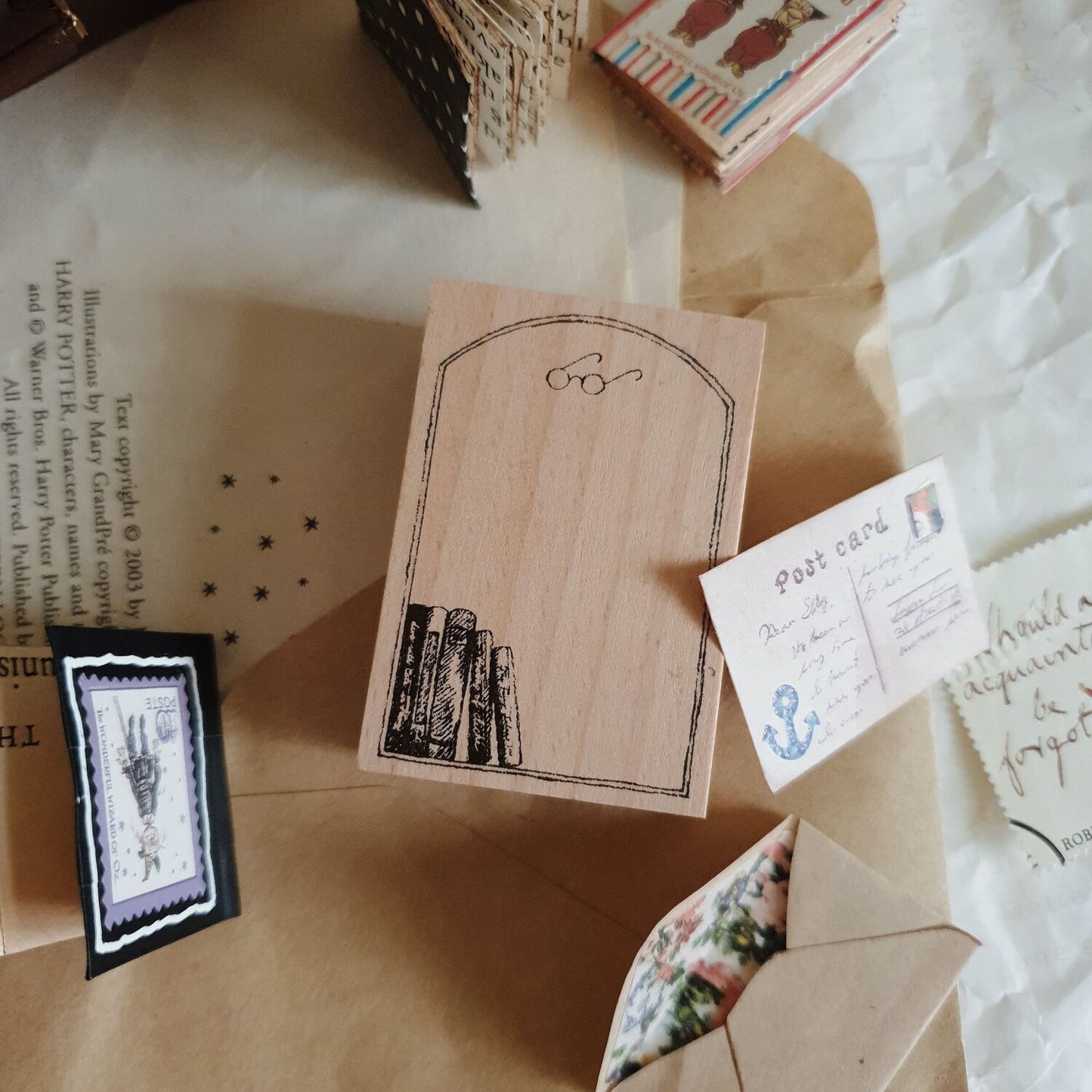 Yeon Charm Book Frame Rubber Stamp, 1 pc