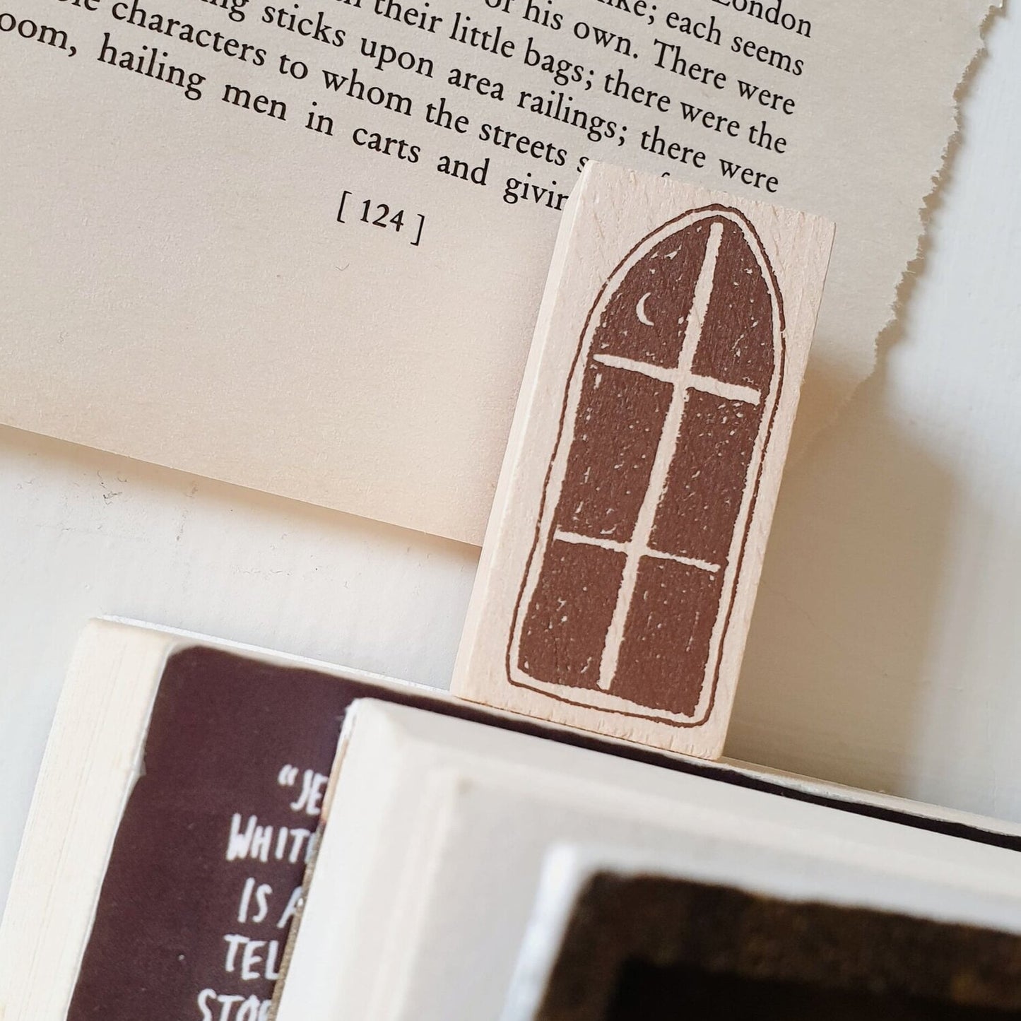 Yeon Charm Window Rubber Stamp, 1 pc