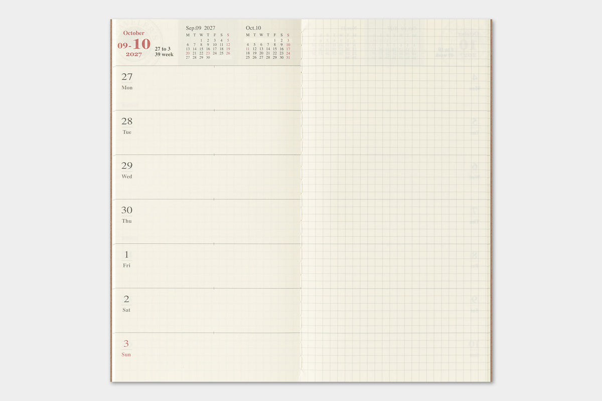 TRAVELER'S Notebook 2027 - Regular Size, Weekly + Memo (Pre-order Now, Shipping Starts After 10/19)