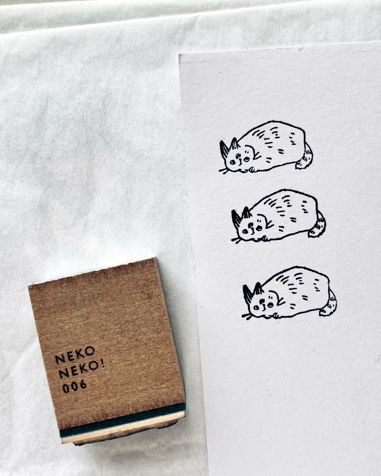 somesortof.fern Neko Neko Cat Rubber Stamp - Short Handle