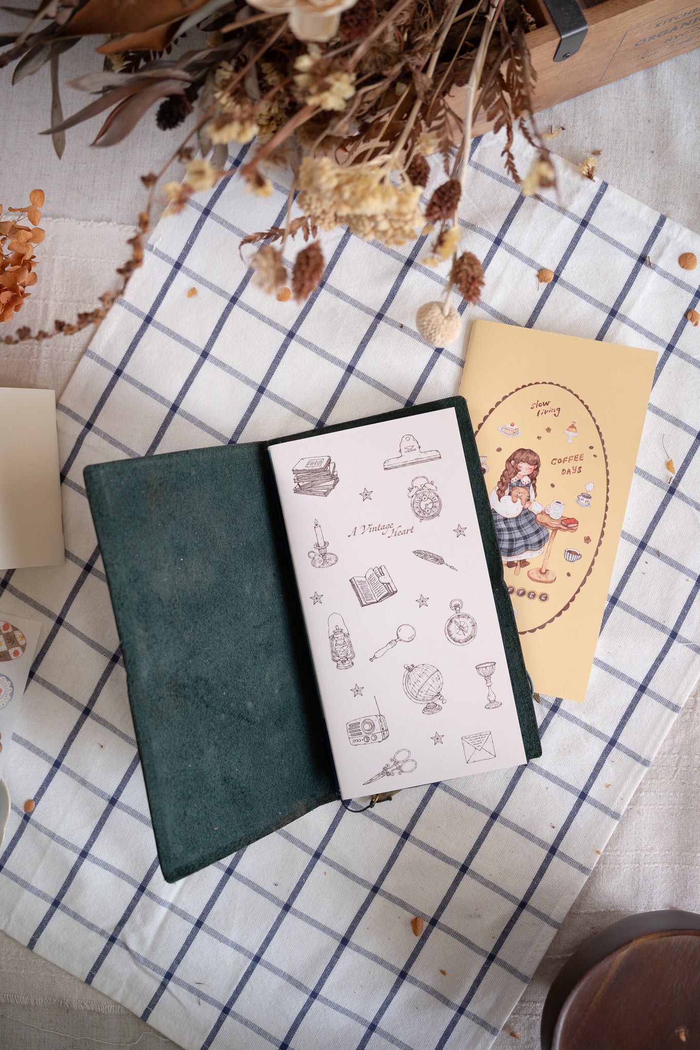 Sho Little Happiness TN Insert - Blank Pages, 2 designs