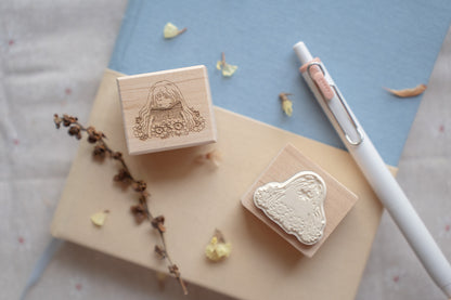 Sho Little Happiness Reading Wooden Stamp - 2 designs