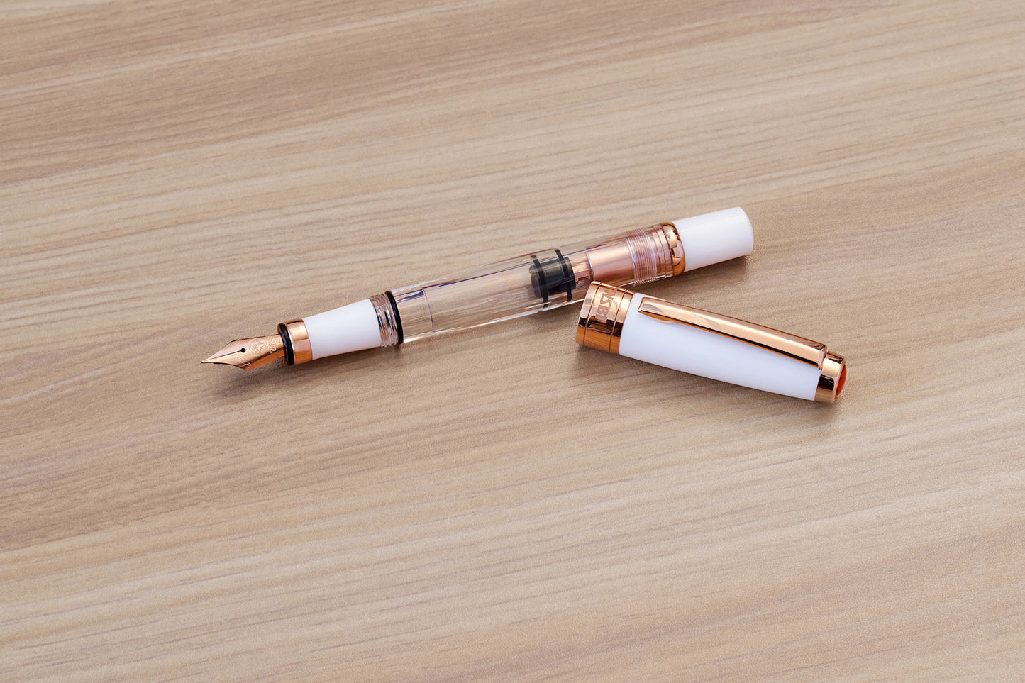 TWSBI Diamond 580 White Rosegold II Fountain Pen