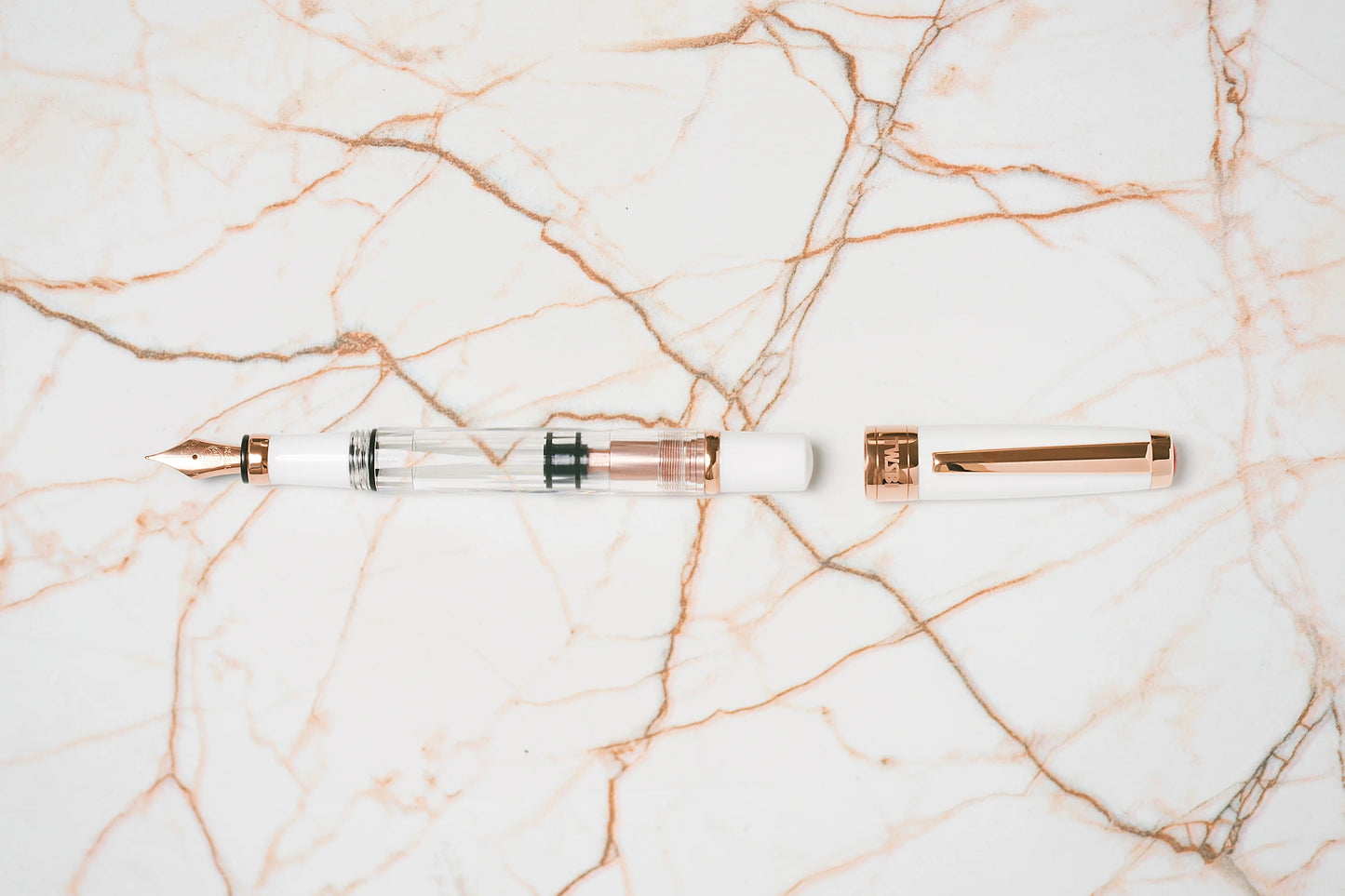 TWSBI Diamond 580 White Rosegold II Fountain Pen