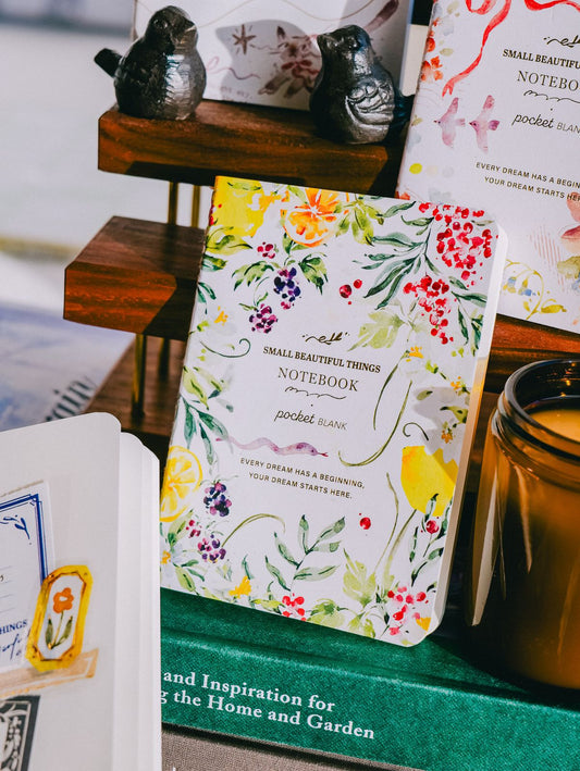 Meow Illustration Passport-sized Gold Foil Slim Notebook - Summer Berry