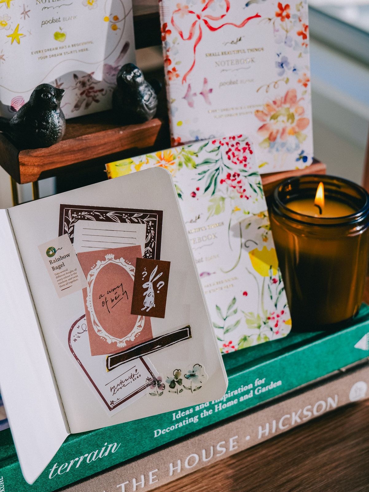 Meow Illustration Passport-sized Gold Foil Slim Notebook - Starry Night