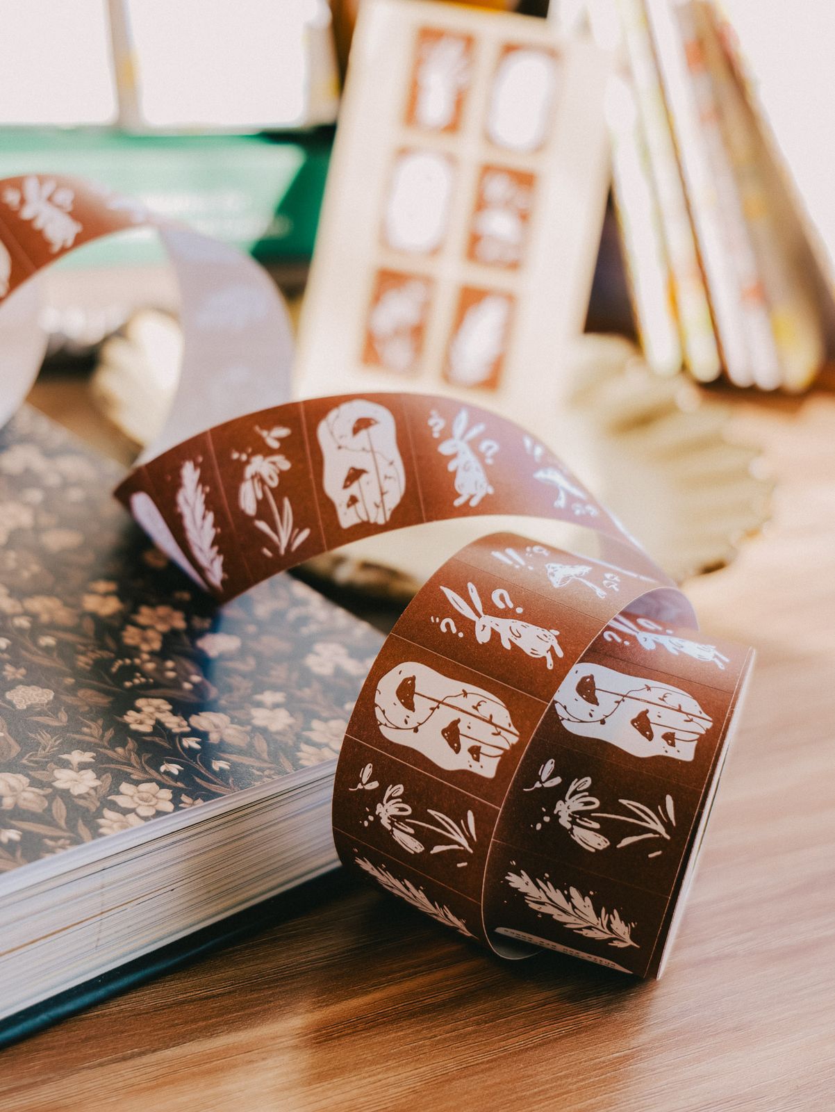 Meow Illustration Label Sticker - Wonderland Bunny