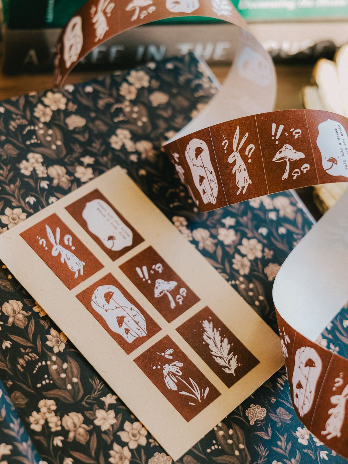 Meow Illustration Label Sticker - Wonderland Bunny