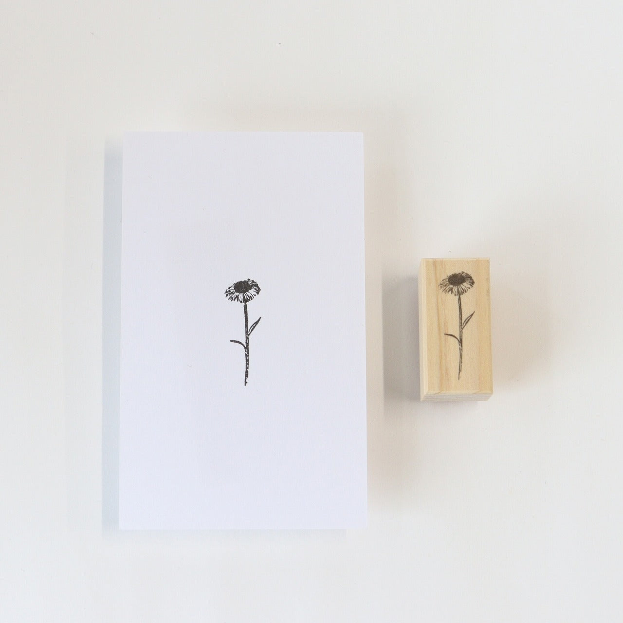 always smile... Mini Daisy Fleabane Rubber Stamp