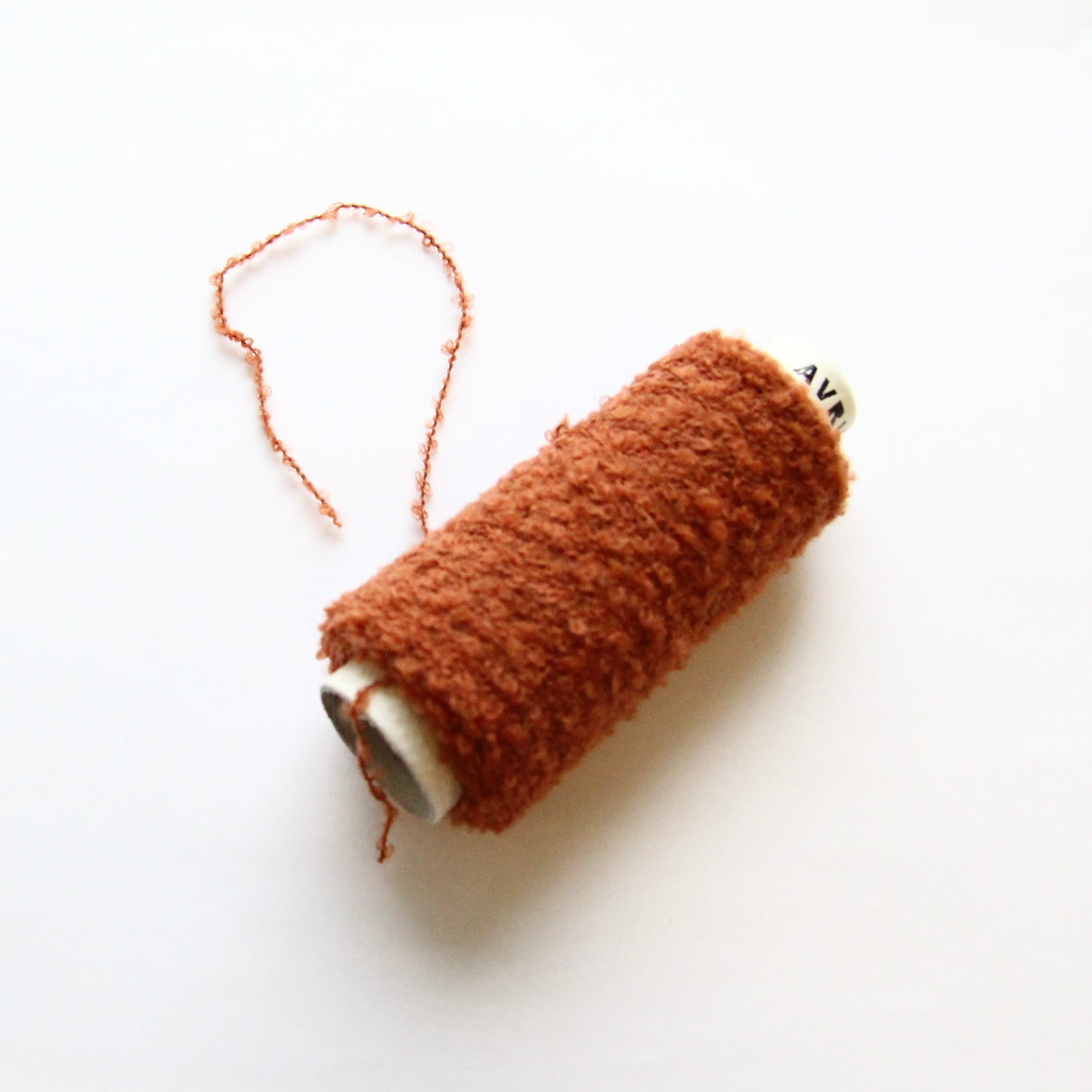 AVRIL Yarn Wool Ring Minicone, 3 colors