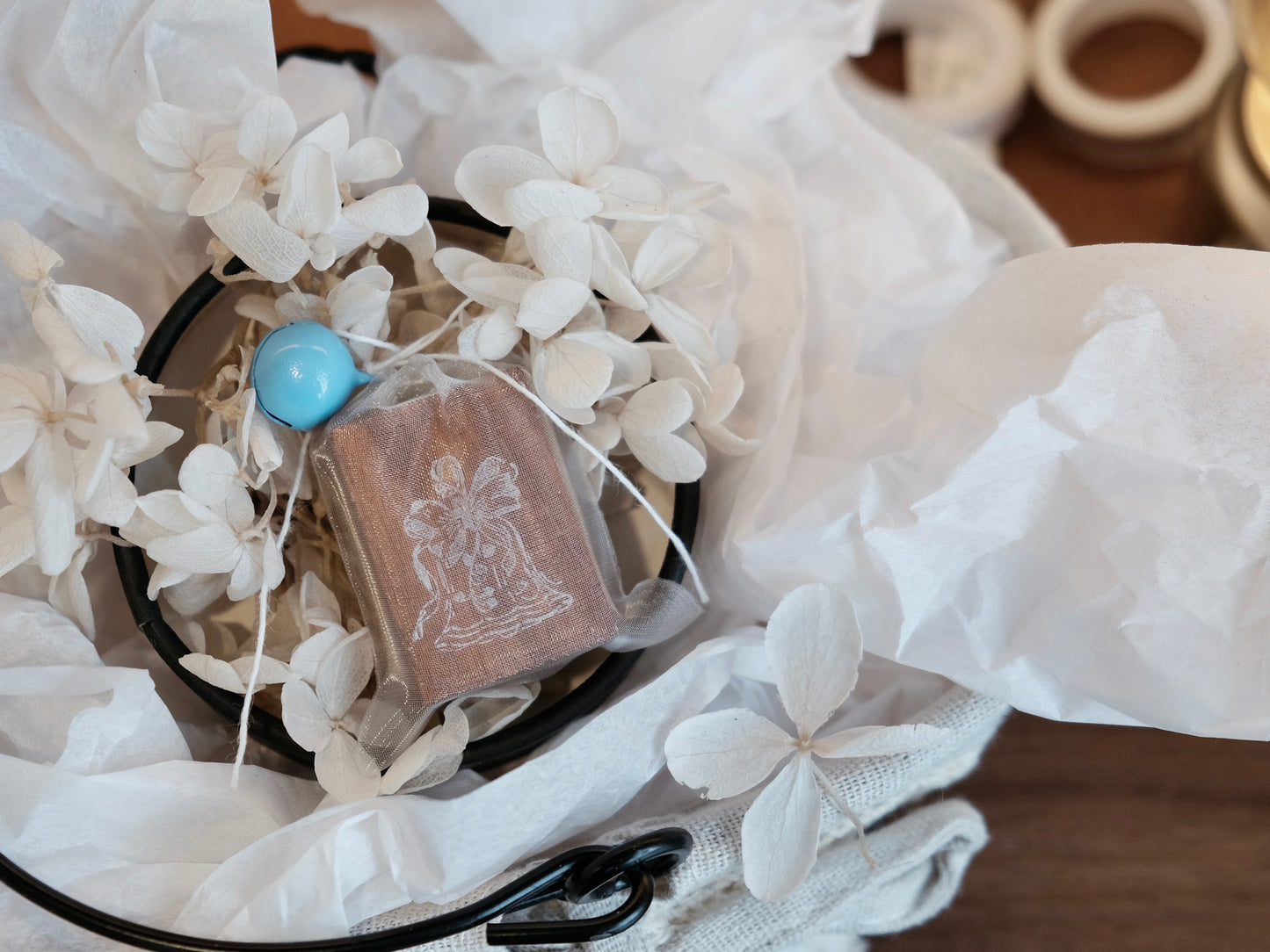 Jieyanow Atelier Rubber Stamp - Bell