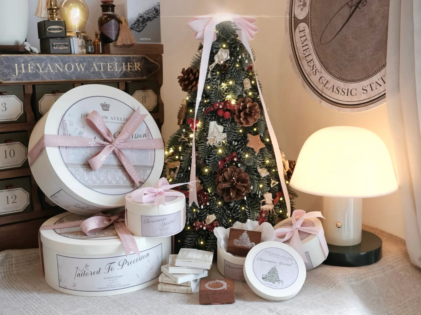 Jieyanow Atelier Rubber Stamp - Holiday Special, 2 Designs