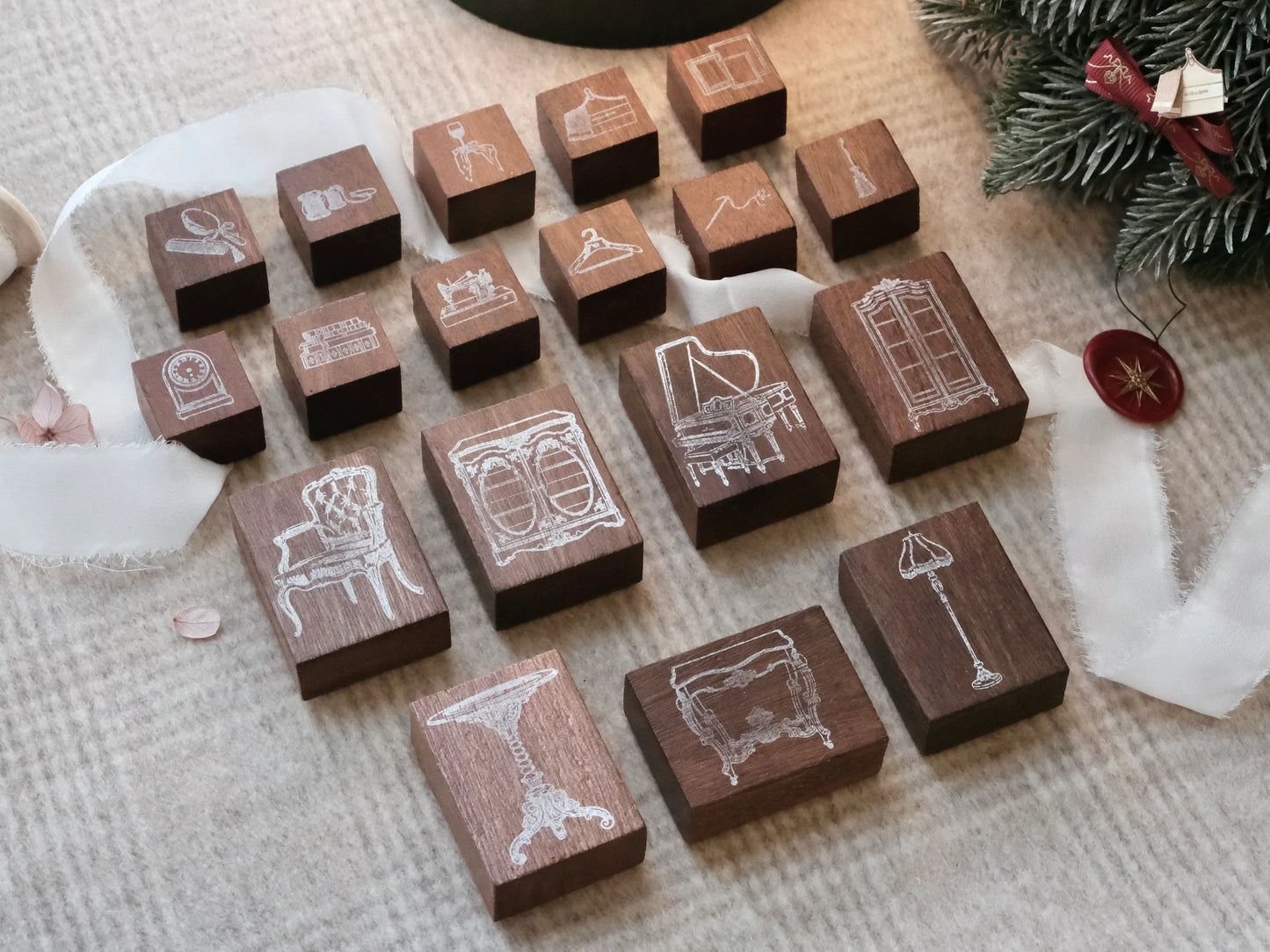 Jieyanow Atelier Rubber Stamp - Tailored to Precision, 18 designs