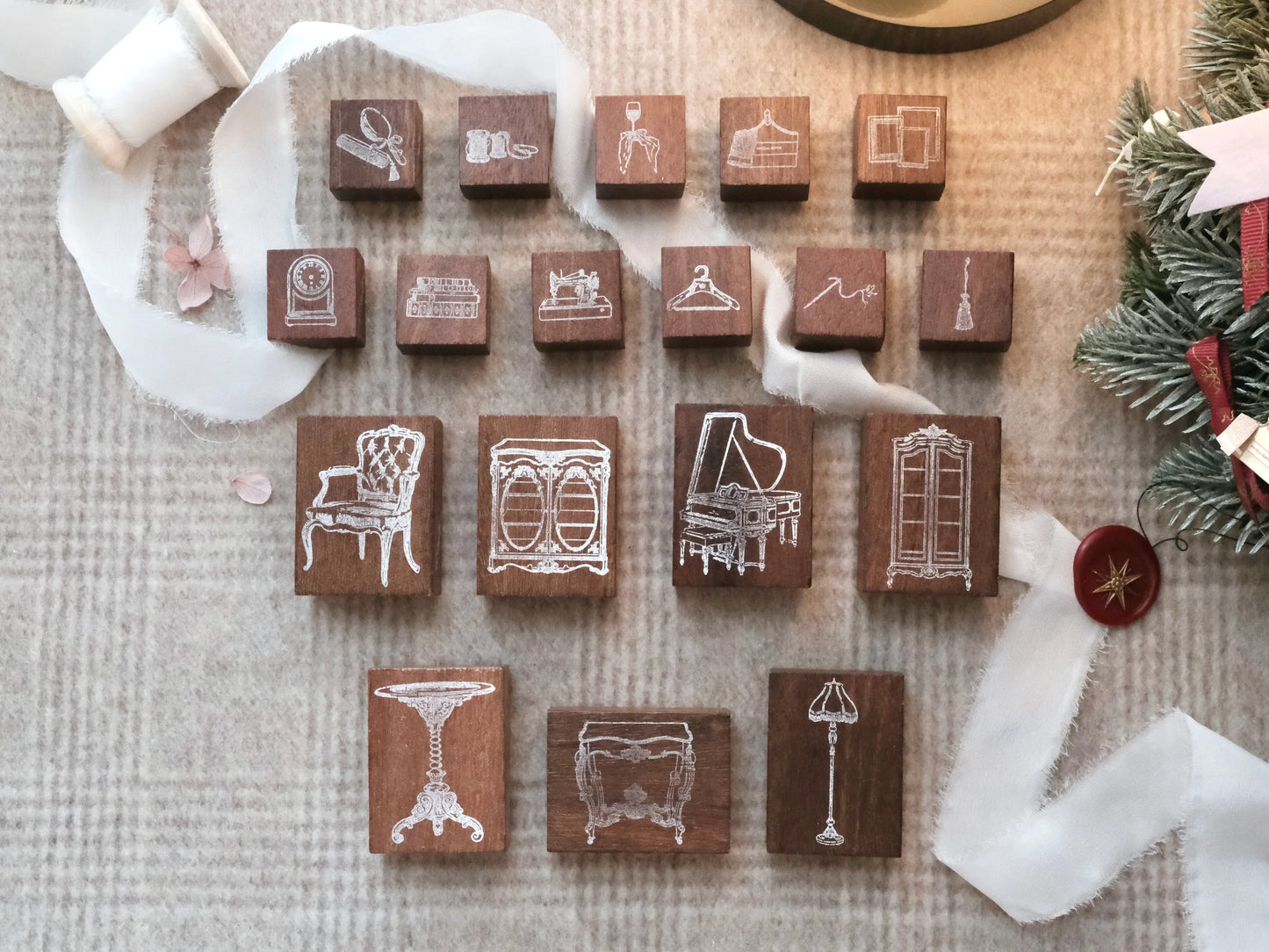 Jieyanow Atelier Rubber Stamp - Tailored to Precision, 18 designs