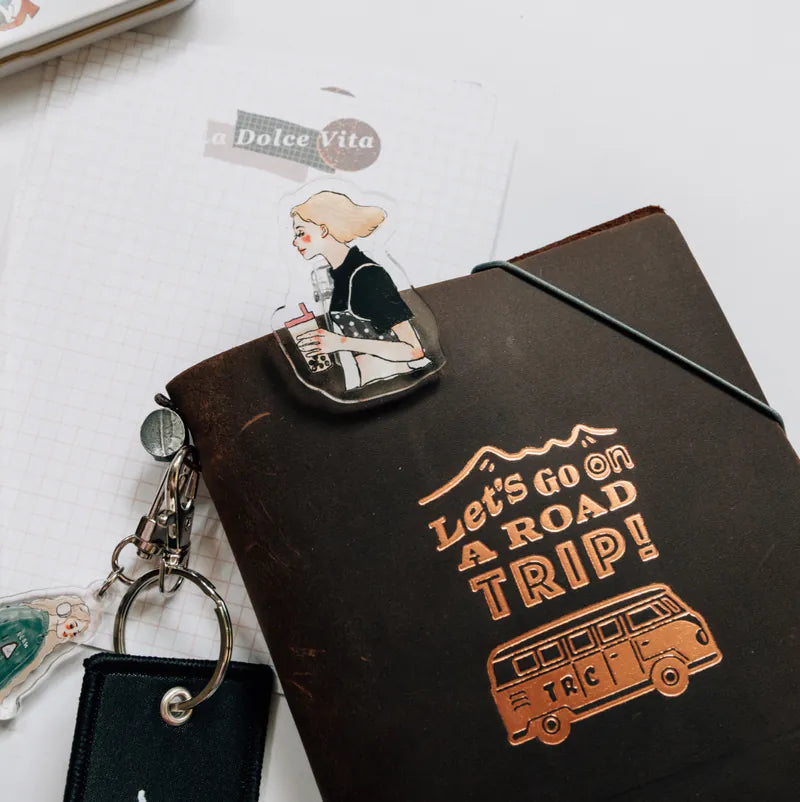 La Dolce Vita Acrylic Clip - Let's Walk Forward Happily, Together