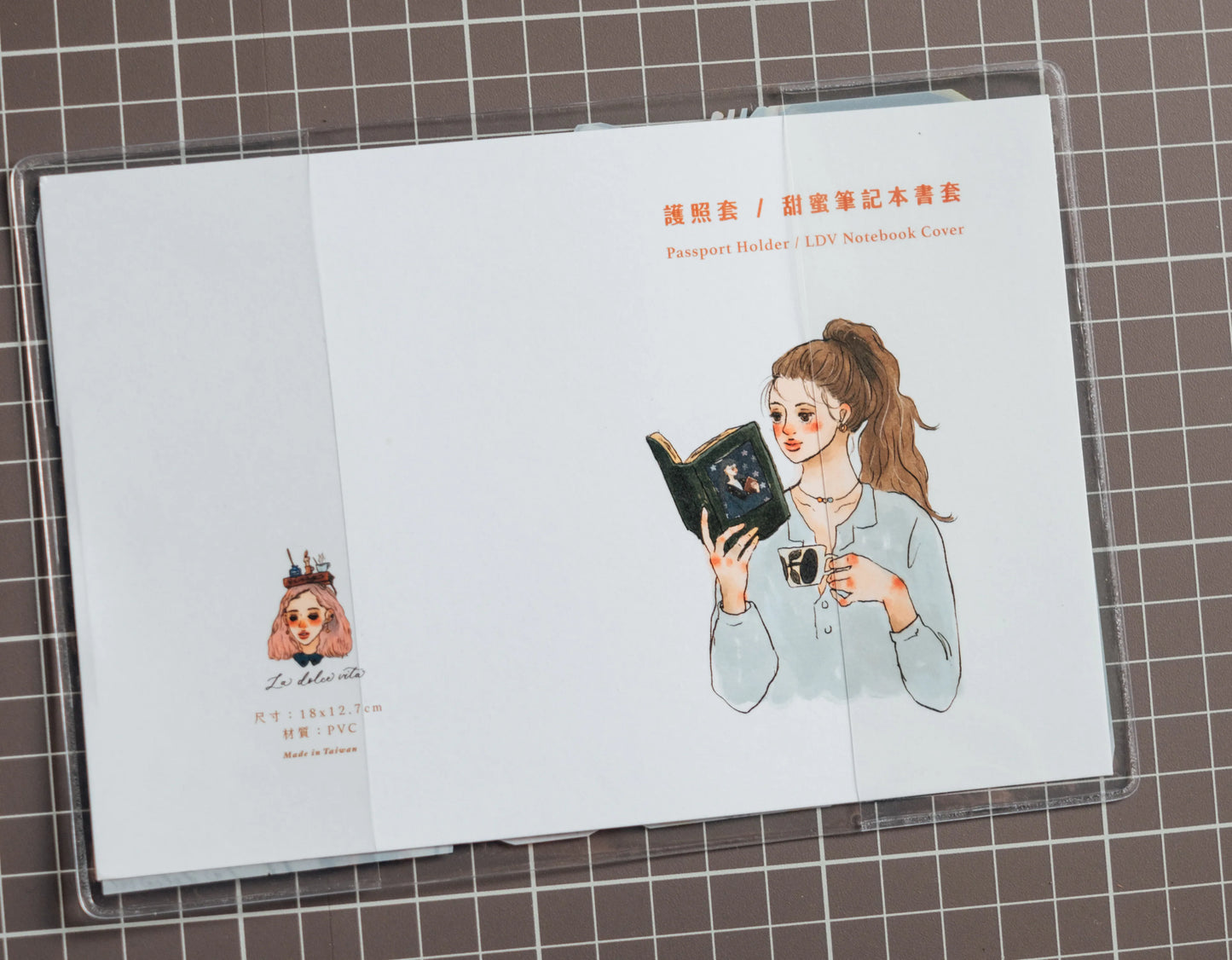 La Dolce Vita Clear PVC Passport Cover - Transparent/No Pattern