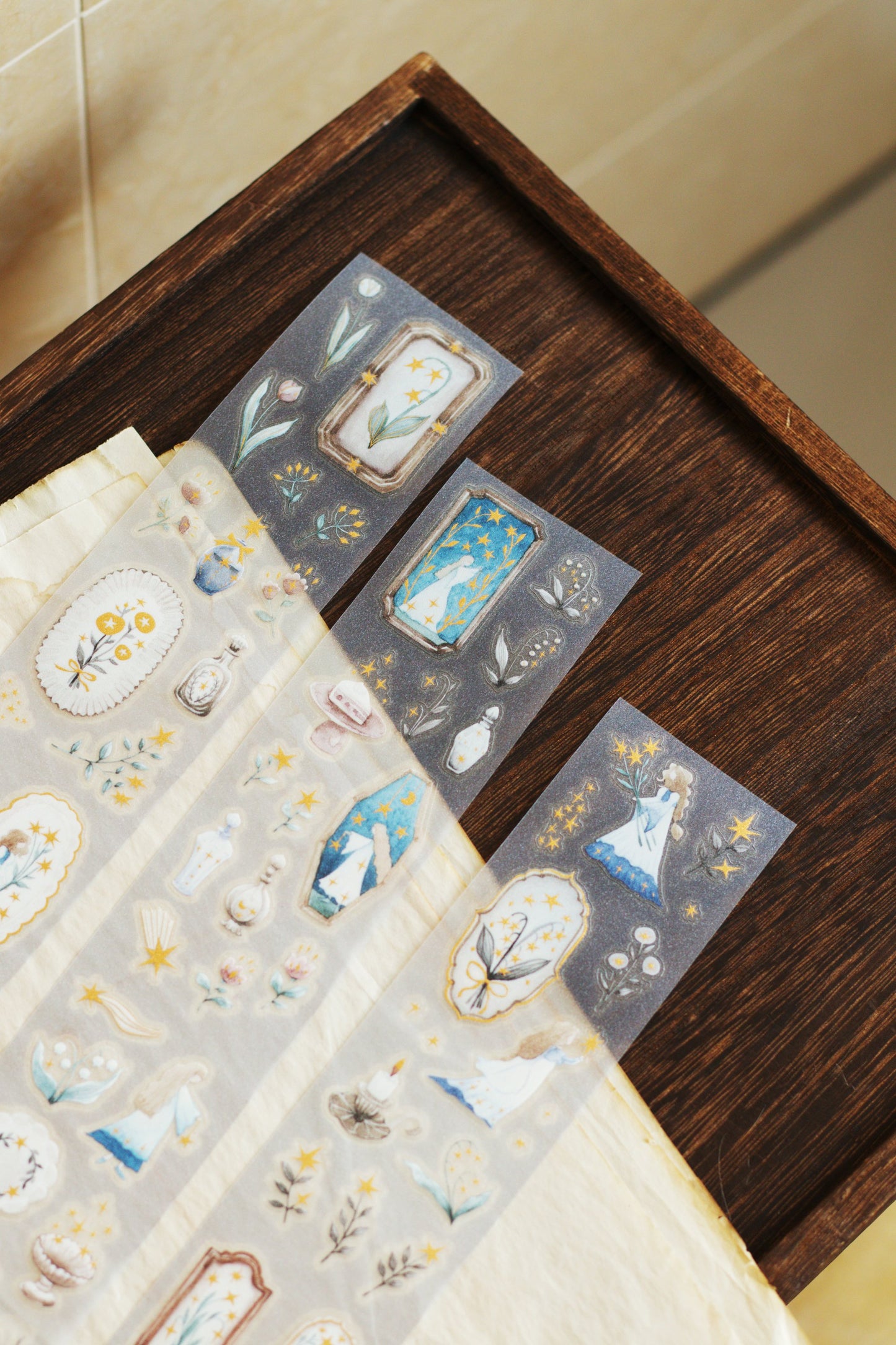 Loidesign Gilded Kiss-Cut PET Tape w/ Special Effect - Forest Witch Gathering Light