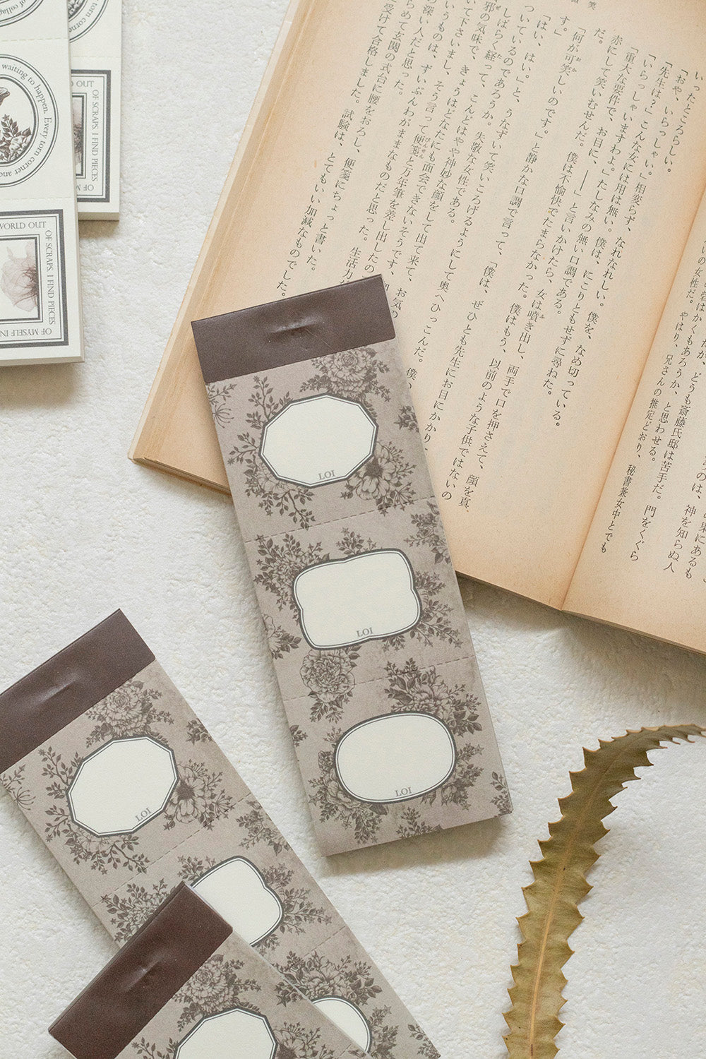 Loidesign Triple Time Wall Paper Rose Memo Pad