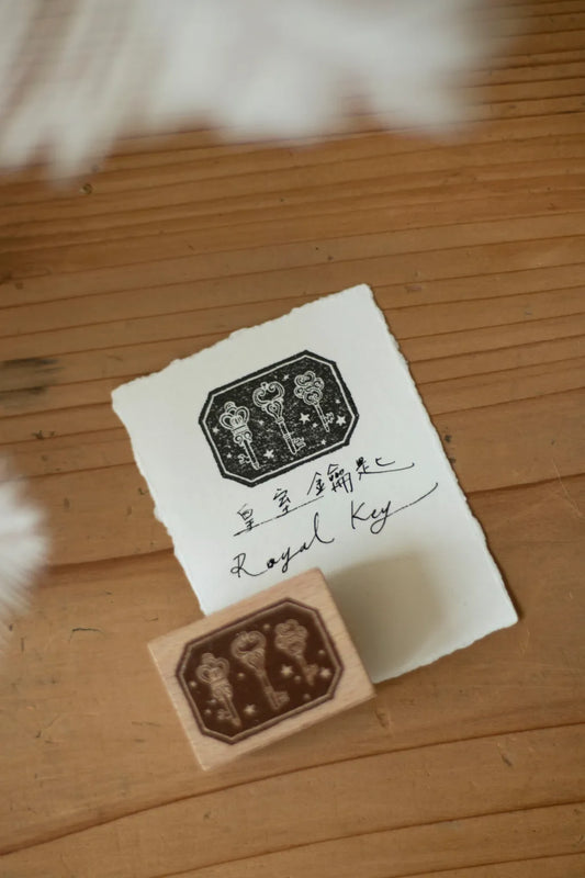 Loidesign Rubber Stamp - Royal Key