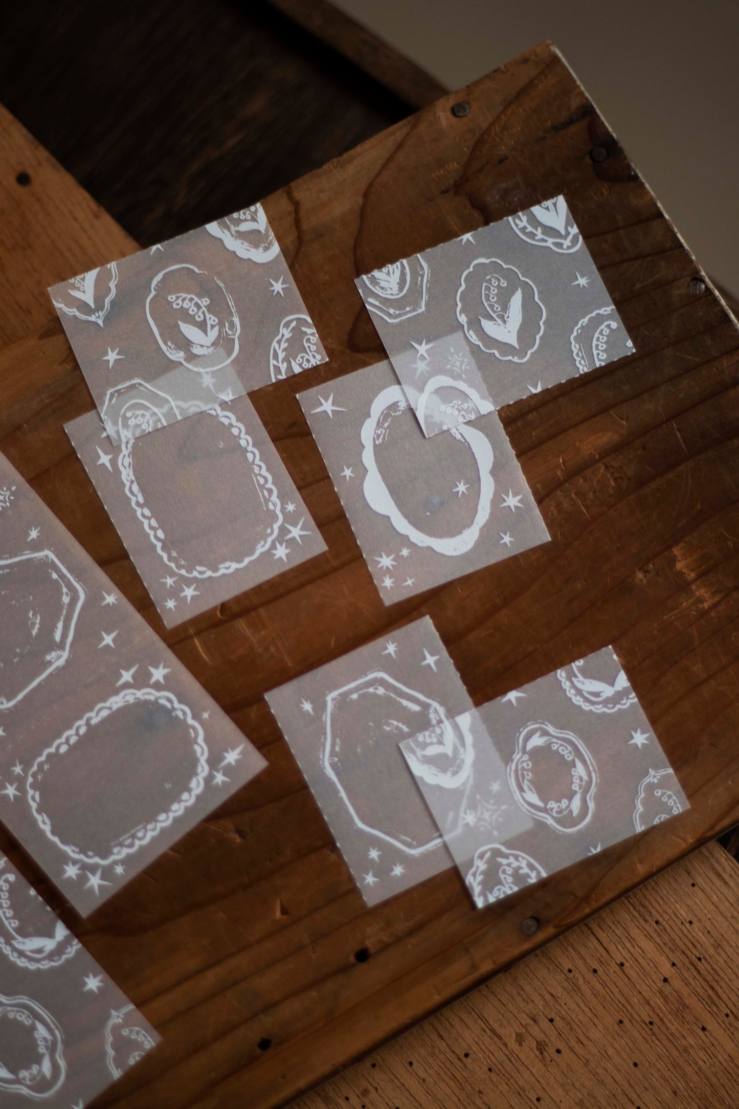 Loidesign Tracing Paper Memo Book - Lily of the Valley - Flower Tray