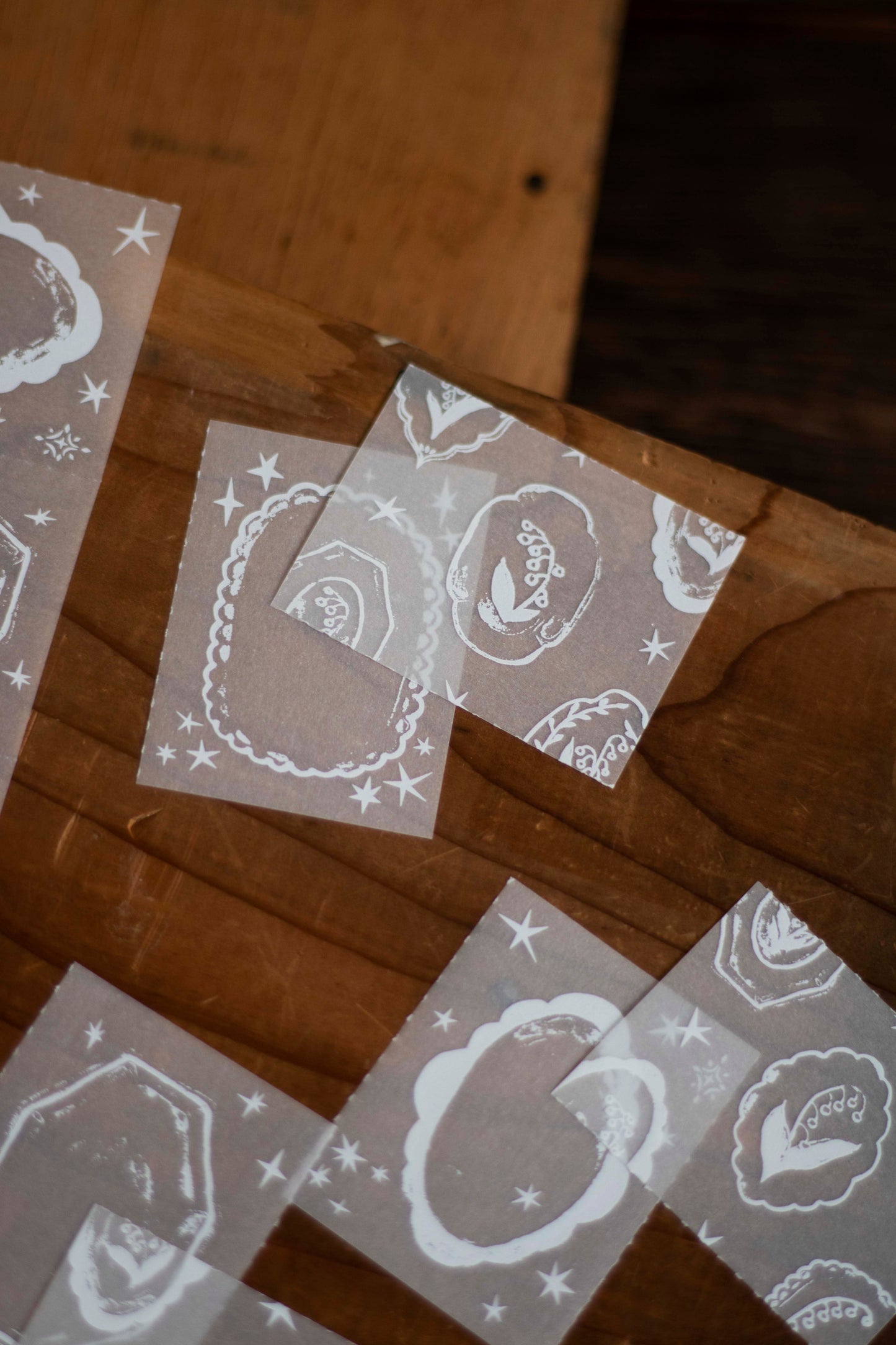 Loidesign Tracing Paper Memo Book - Lily of the Valley - Flower Tray