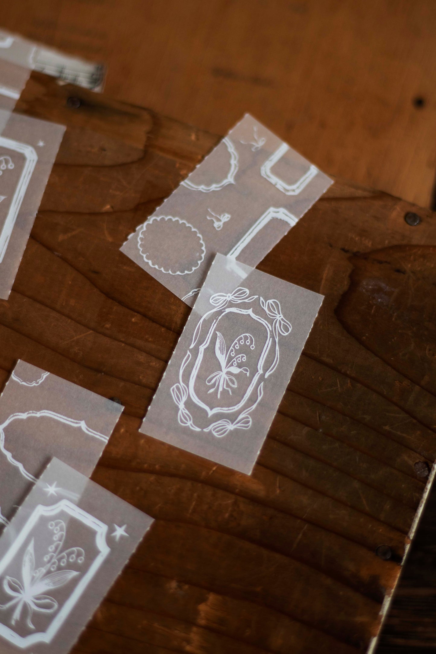 Loidesign Tracing Paper Memo Book - Lily of the Valley - Specimen Room