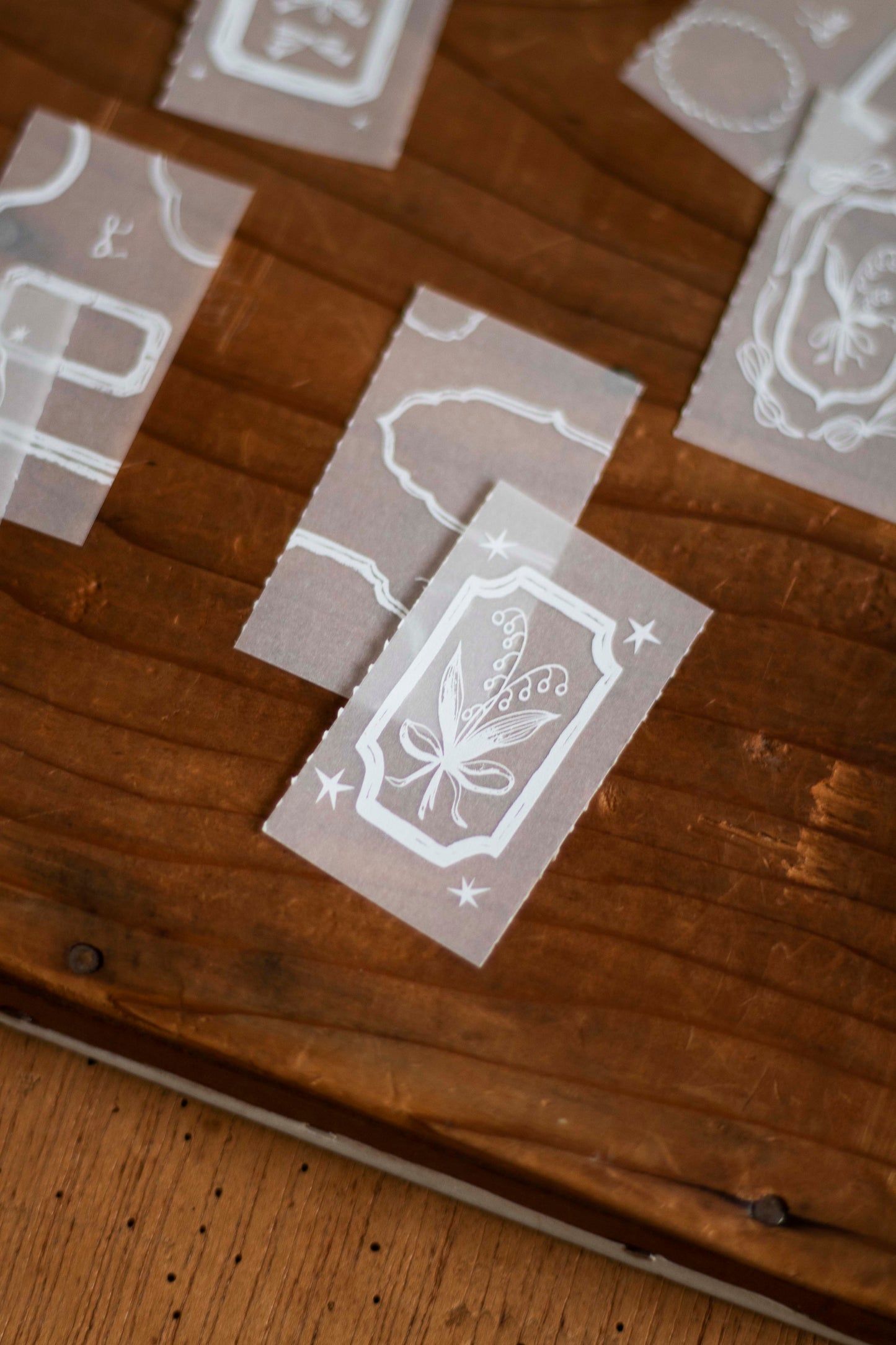 Loidesign Tracing Paper Memo Book - Lily of the Valley - Specimen Room