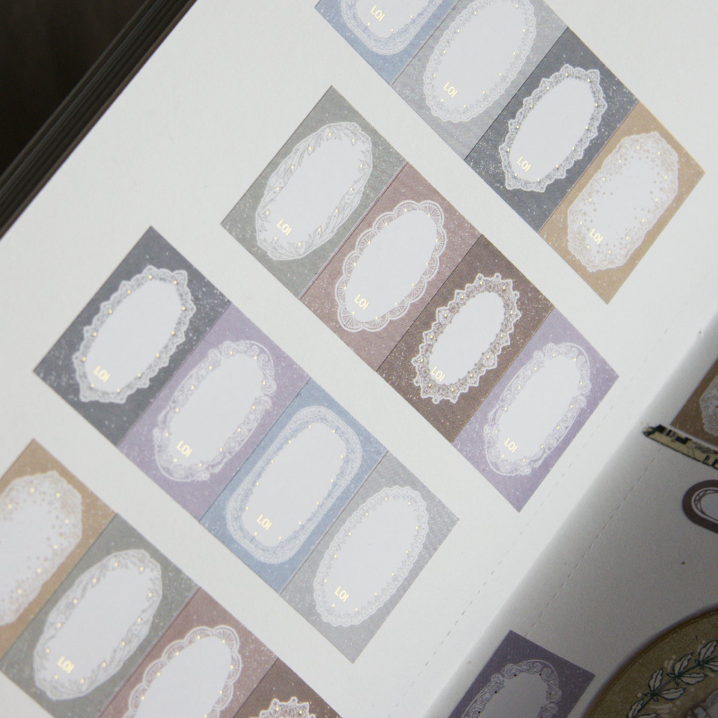 Loidesign Gold Foil Label Sticker - Whispers of Late Spring