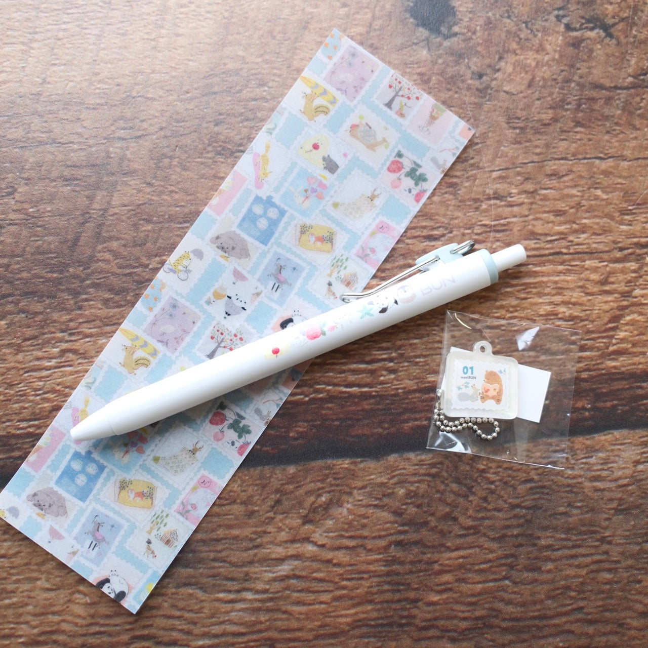 meriBun Uni-ball One Gel Pen with Charm, Postal Theme, 2 designs