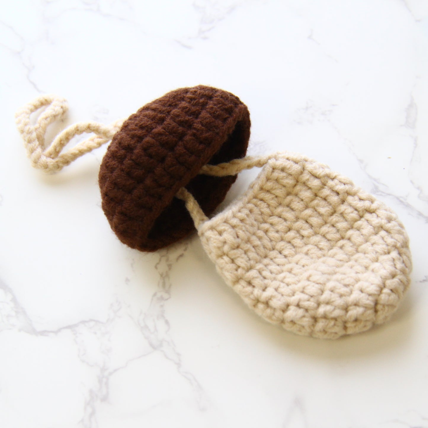 Pinky Elephant Handmade Crochet Chestnut Bag for Airpods and Earbuds