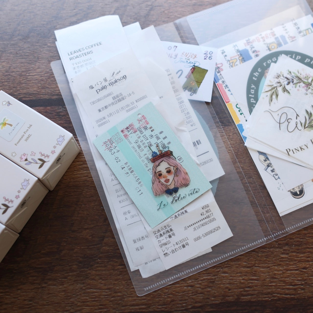 Pinky Elephant x La Dolce Vita Portable Folder, Exclusive Edition