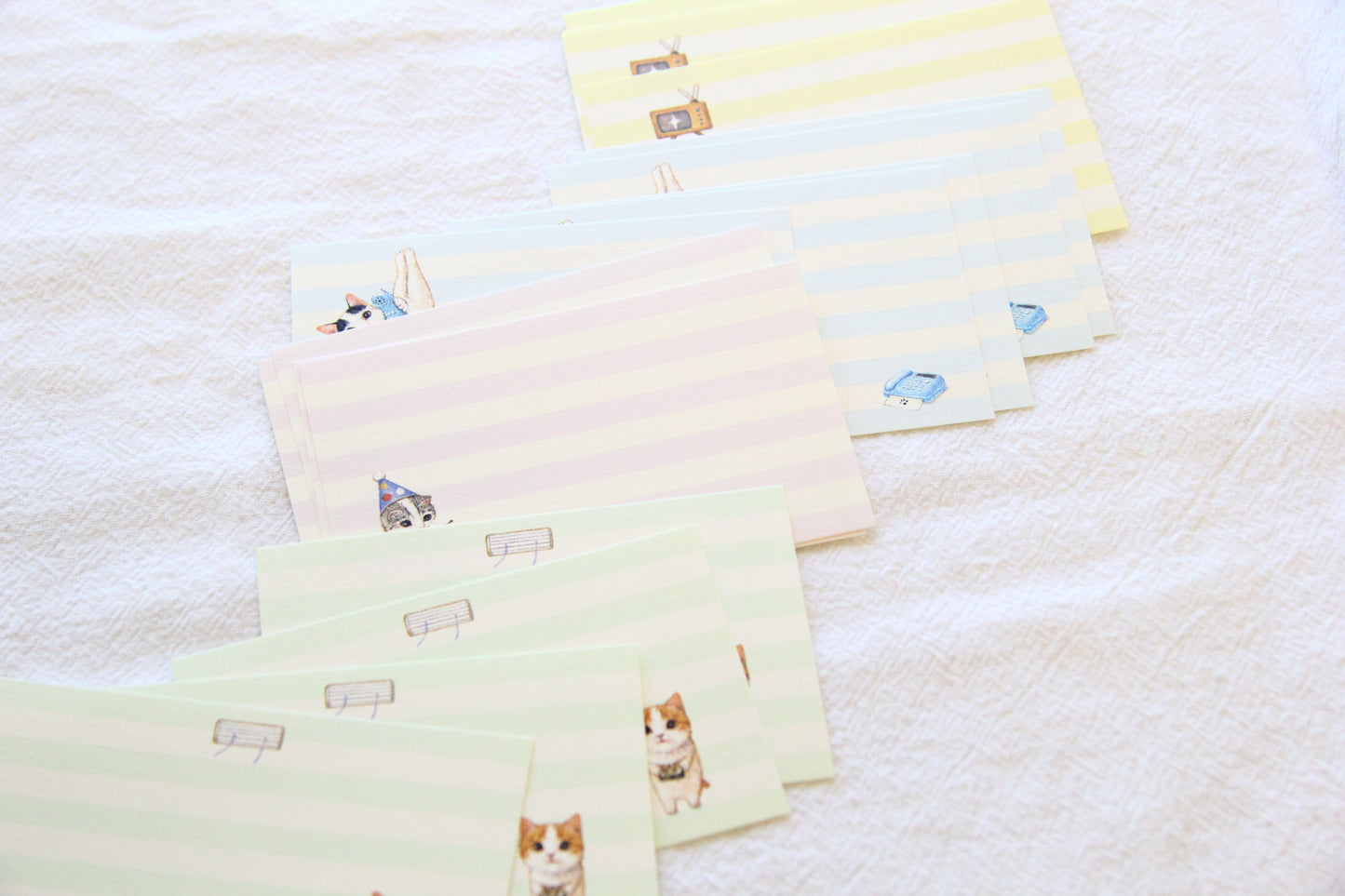 Pottering Cat Message Memo Paper Set - Colorful Stripes