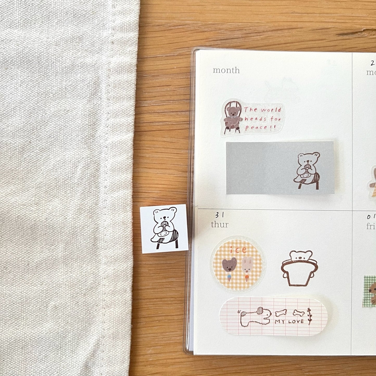 ranmyu Rubber Stamp - Kuma Eating A Donut