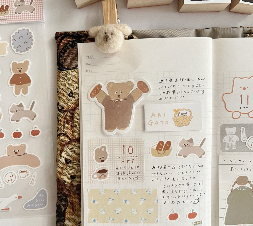 ranmyu die-cut Sticky Notes - Kuma Holding Bread
