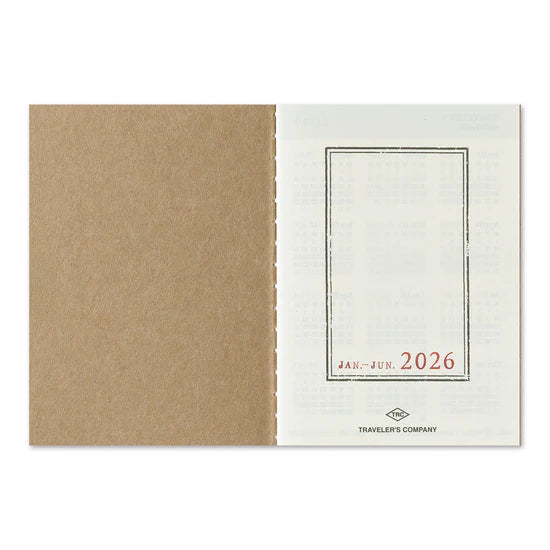 TRAVELER'S Notebook 2026 - Passport Size, Weekly