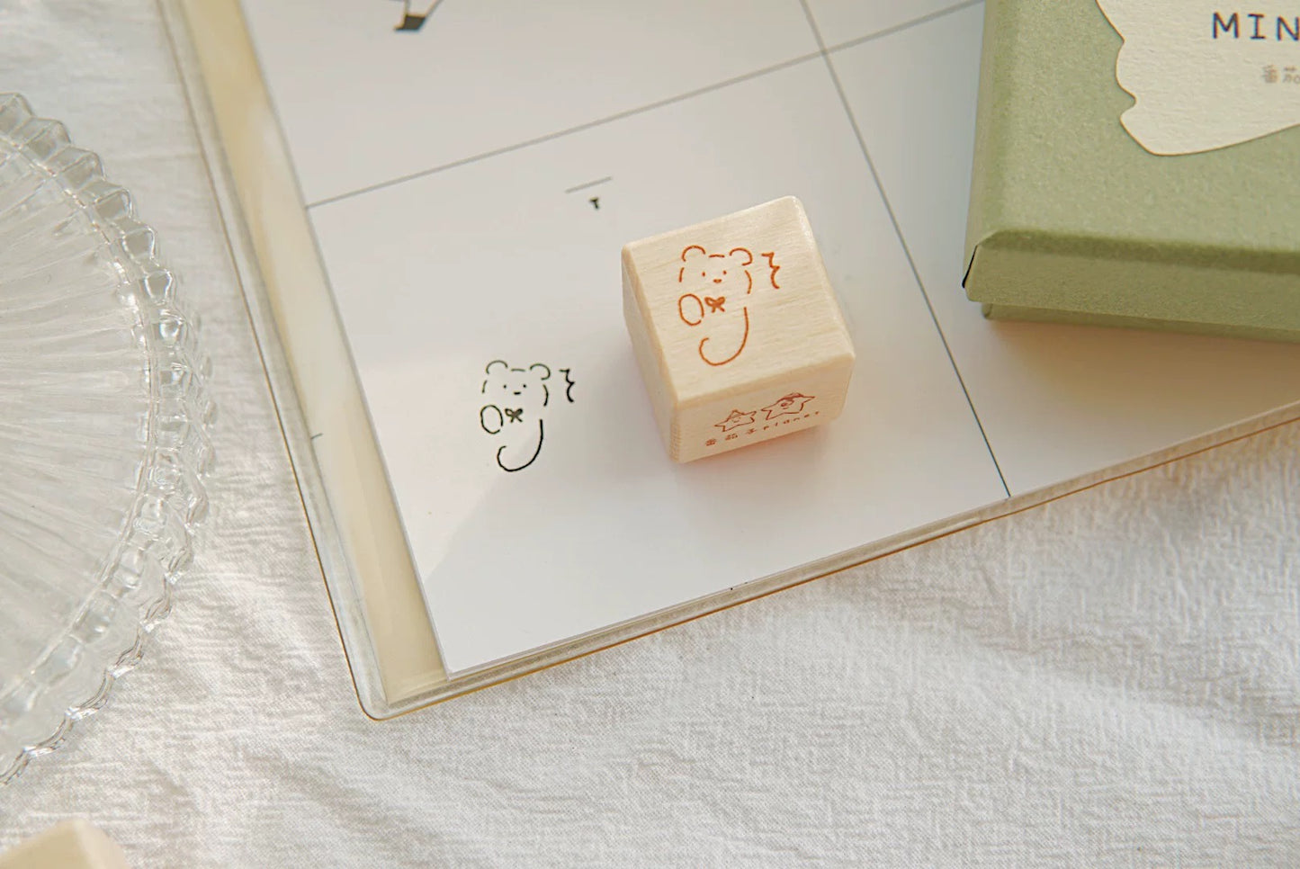 Tomatonasu Mini Bear Rubber Stamp Collection - Outing Bear