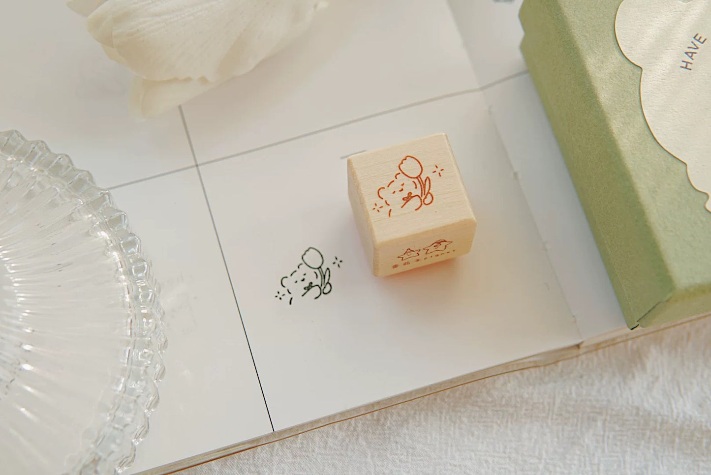 Tomatonasu Mini Bear Rubber Stamp Collection - Outing Bear