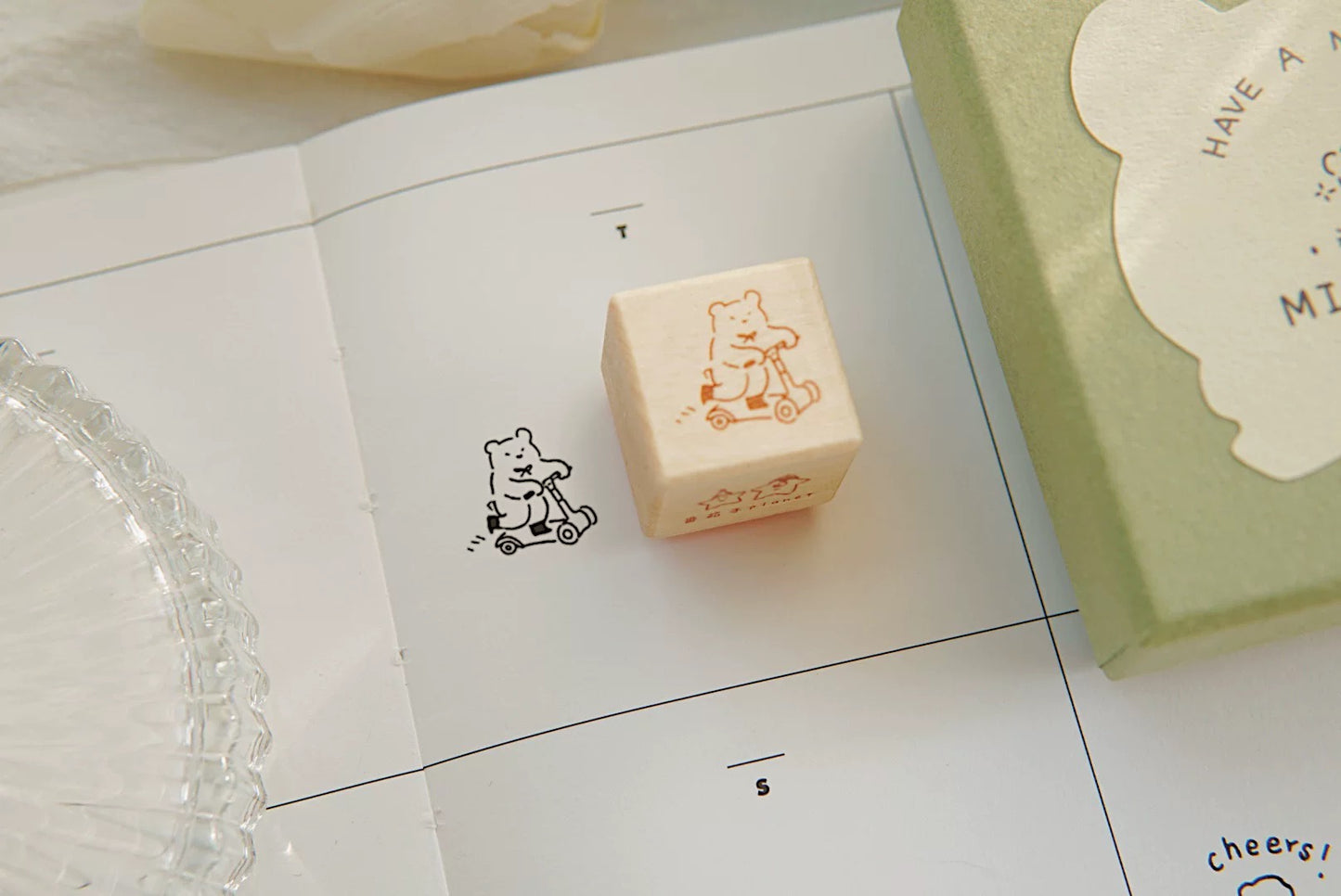 Tomatonasu Mini Bear Rubber Stamp Collection - Outing Bear