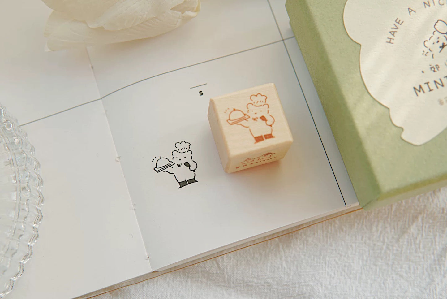 Tomatonasu Mini Bear Rubber Stamp Collection - Outing Bear