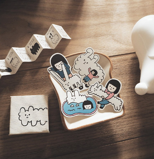 Yohand Studio Flake Sticker Pack - Medium Size - Play with Dog Dog Cloud
