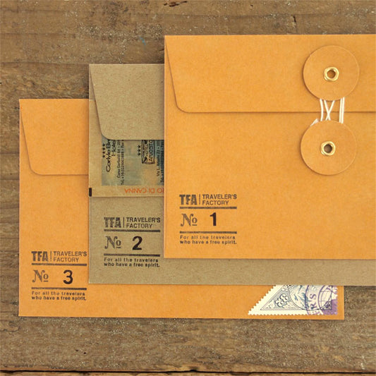 TRAVELER'S COMPANY Kraft Envelope Medium, Set of 8, Two colors