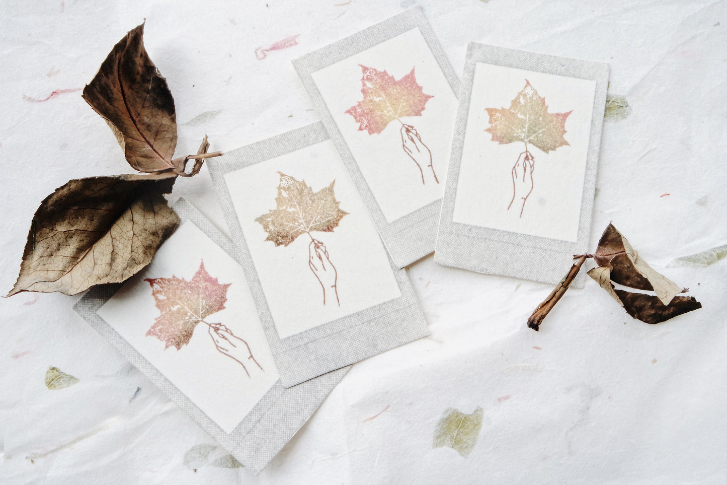 Jieyanow Atelier Rubber Stamp - Autumn Maple Leaf, 1 PC